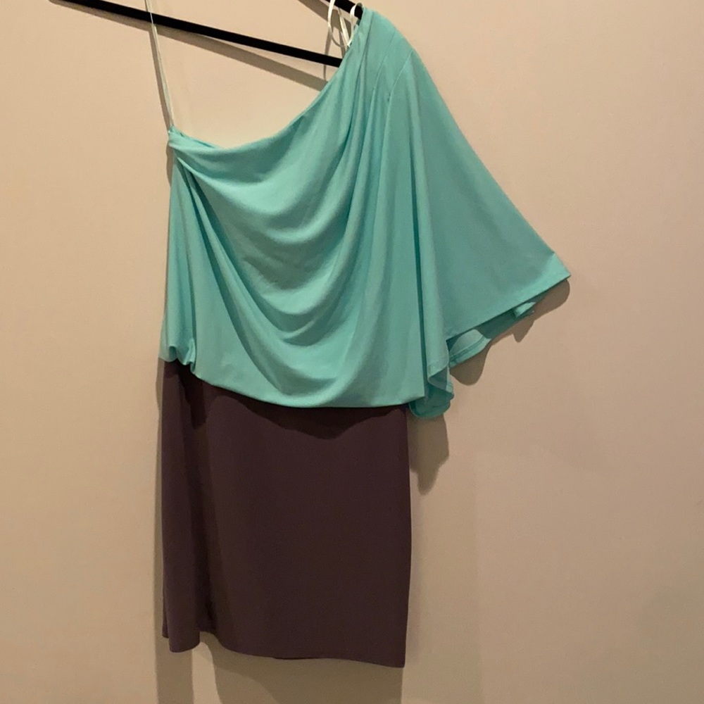 One shoulder color block short Jessica Simpson dress
